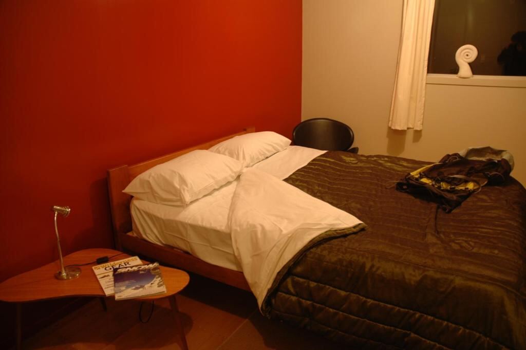 Rooms 1